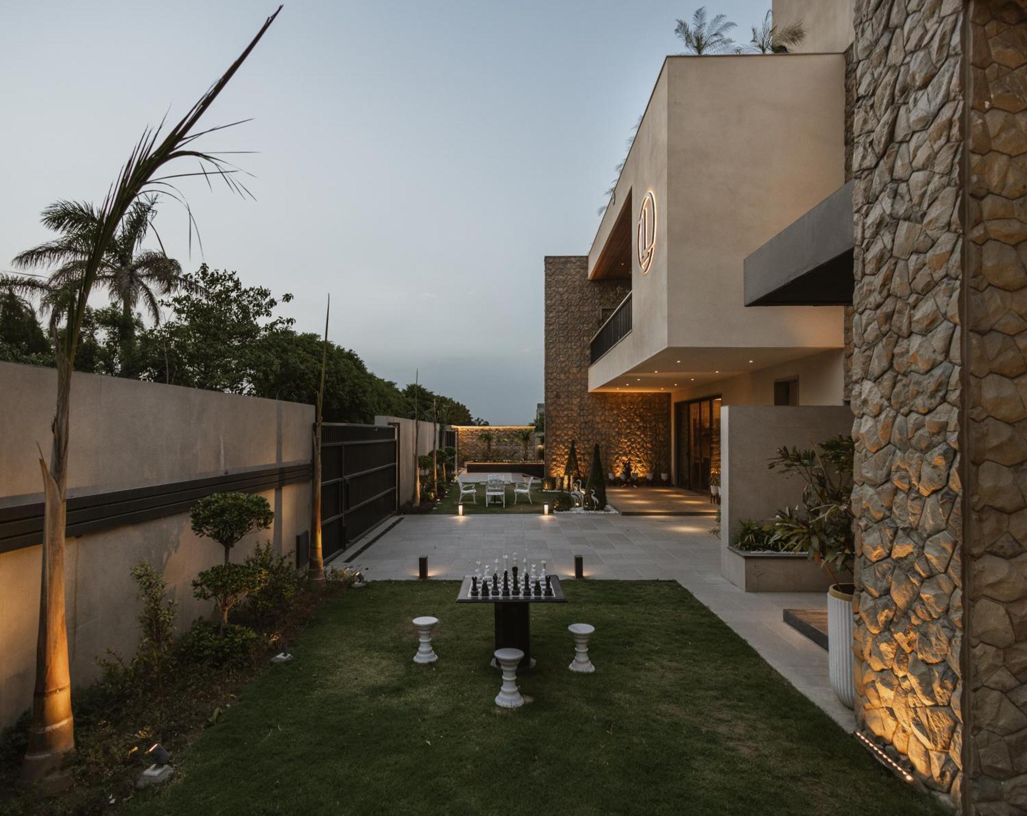 Luxury Lofts Hotell Amritsar Exteriör bild
